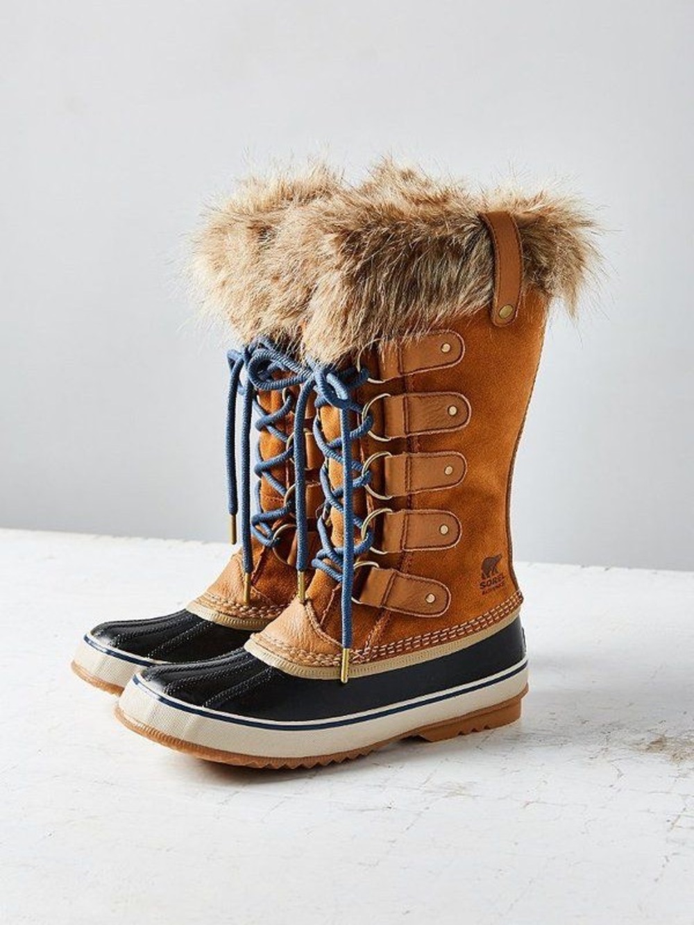Sorel Joan of Arctic Brown Tan and Black Faux-Fur Winter Lace-Up Boots